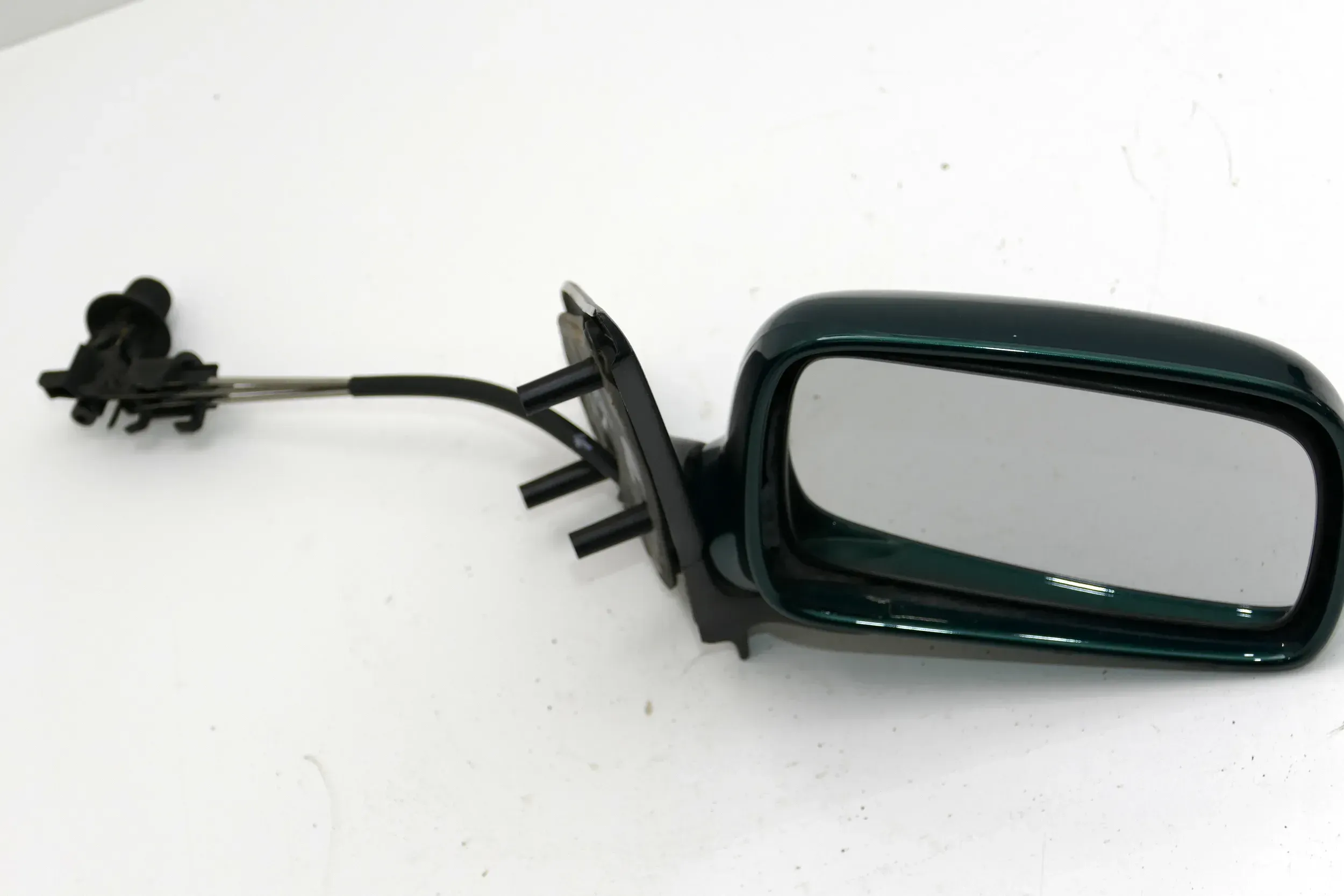 VW Polo 6N manueller mechanischer Spiegel Außenspiegel rechts Glas grün LC6P - Bild 1