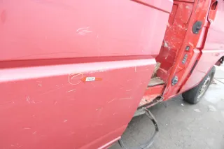 VW T4 Transporter Tür rechts Schiebetür rot Transporter - Bild 2