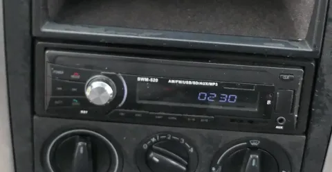 VW Golf 4 Bora T5 T4 Radio AM / FM / USB / SD / AUX / MP§