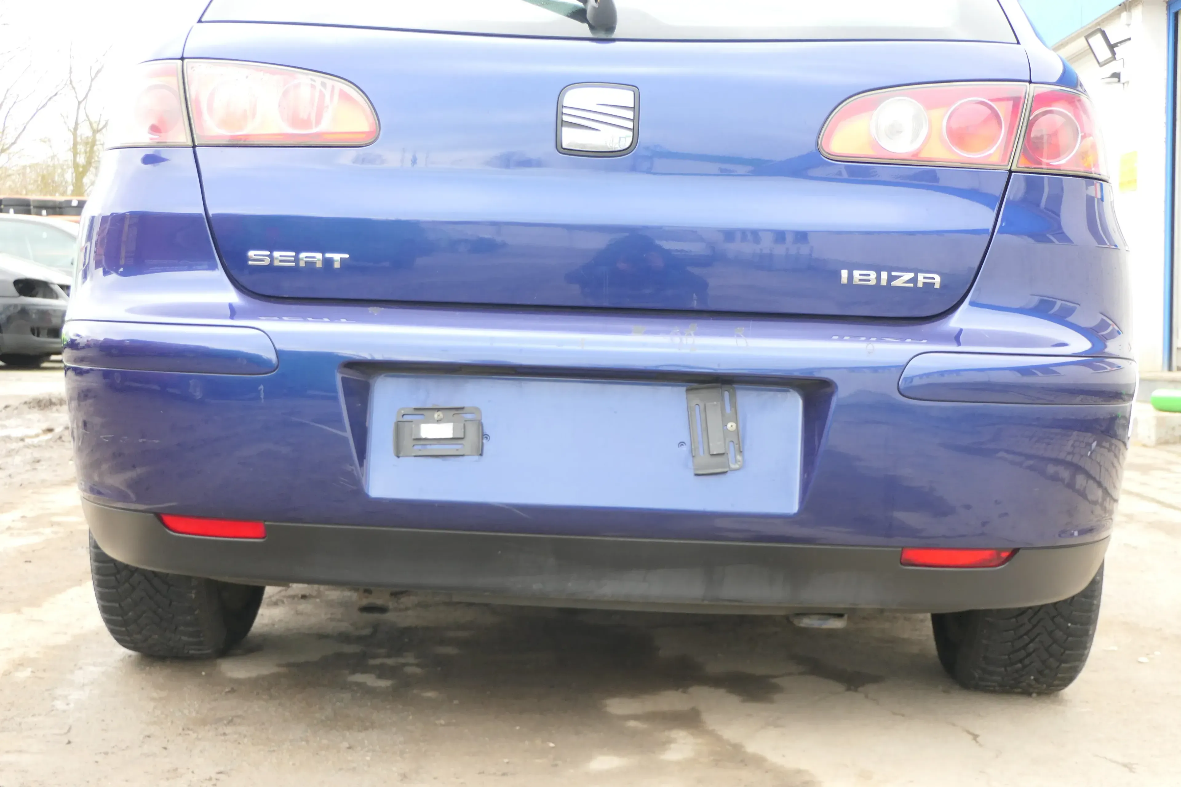 Seat Ibiza 6L Stoßstange Heckstoßstange hinten blau LS5S - Bild 1
