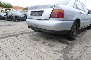 Audi A4 B5 Limousine Stoßstange hinten Heckstoßstange silber grau LY7M biscaBj99 - Bild 3