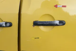 VW Caddy 3 2k Beifahrertür Tür hinten links gelb Post L132 Schiebetür - Bild 4