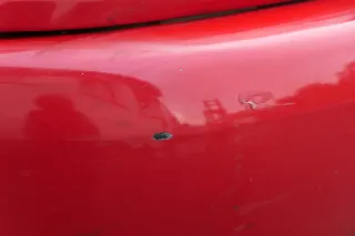 VW Polo 6N Stoßstange vorne 2-geteilte Frontstoßstange rot LP3G Stoßfänger - Bild 10