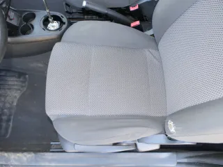 VW Fox Sitz Fahrersitz vorne links OHNEAirbag höhenverstellbar - Bild 5