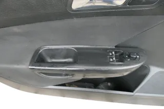 VW Passat 3C Variant 1x Türverkleidung Verkleidung Tür vorne links schwarz - Bild 3
