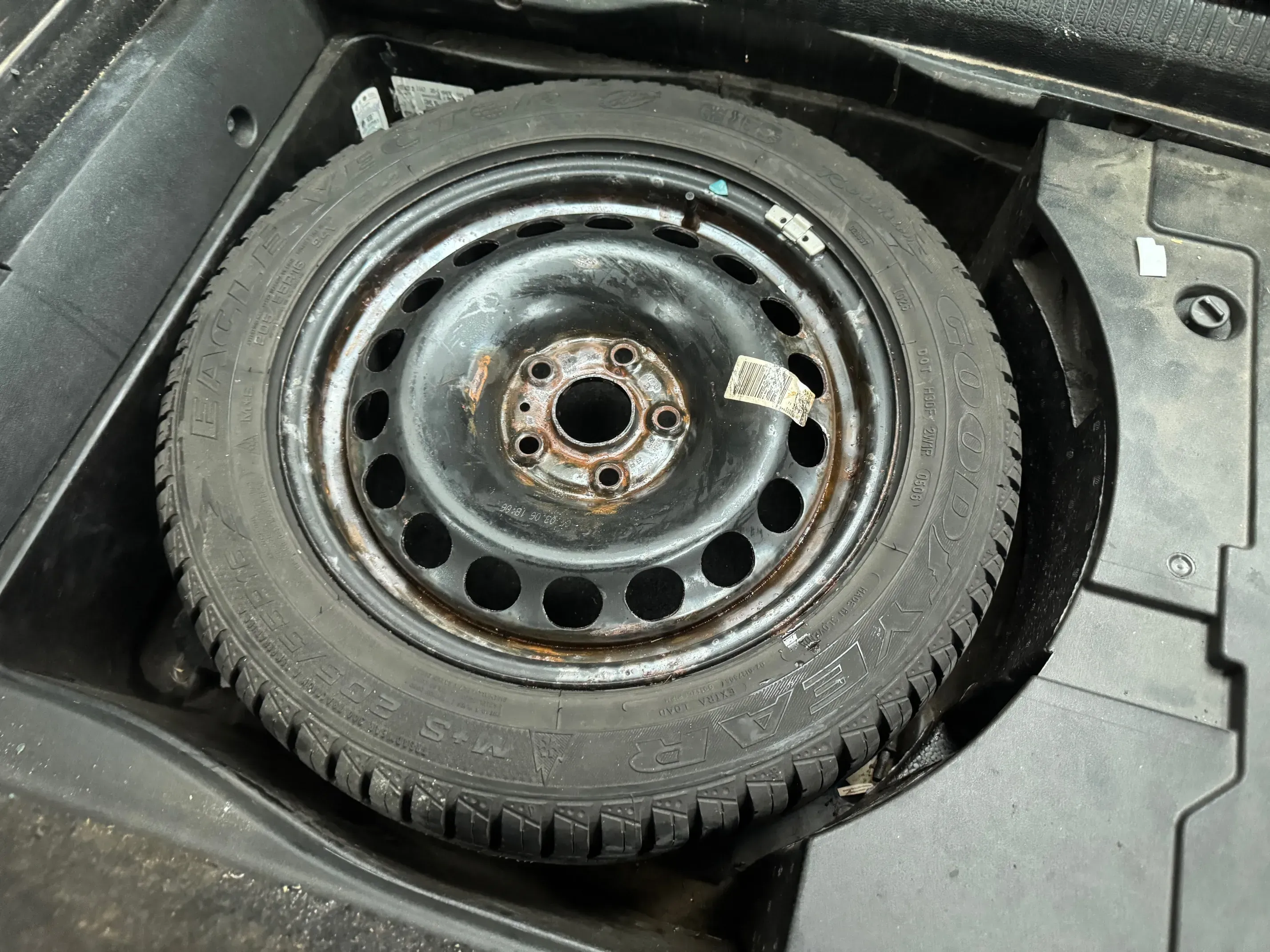 1x Passat 3C Golf für 205/55 R16 94V 3C0601027H 6,5jx16H2 ET42 Ersatzrad 7mm - Bild 1