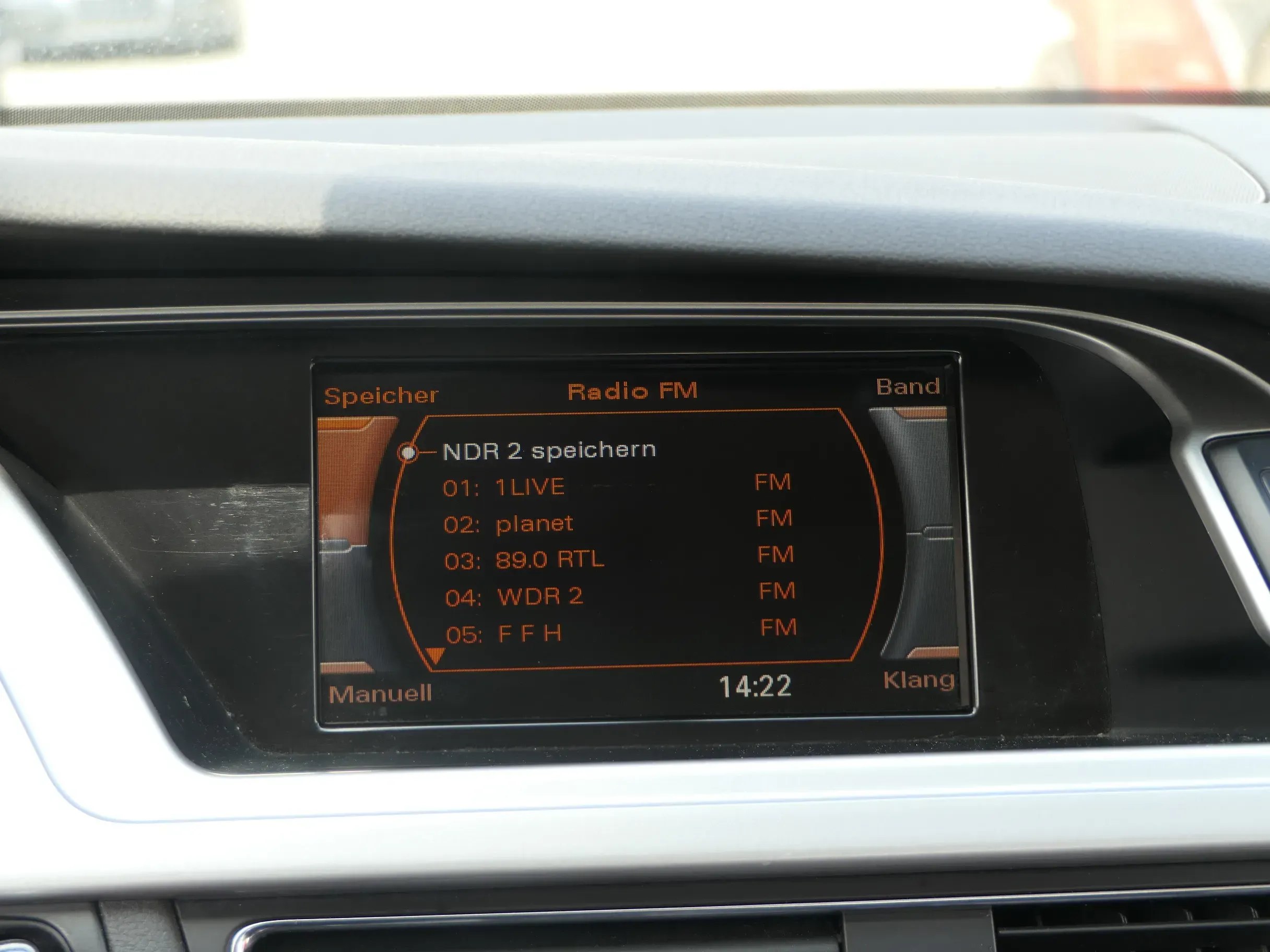 Audi A4 8K A6 4F Q7 Radio 8T0057603E /F Bildschirm Display Anzeige Monitor - Bild 1