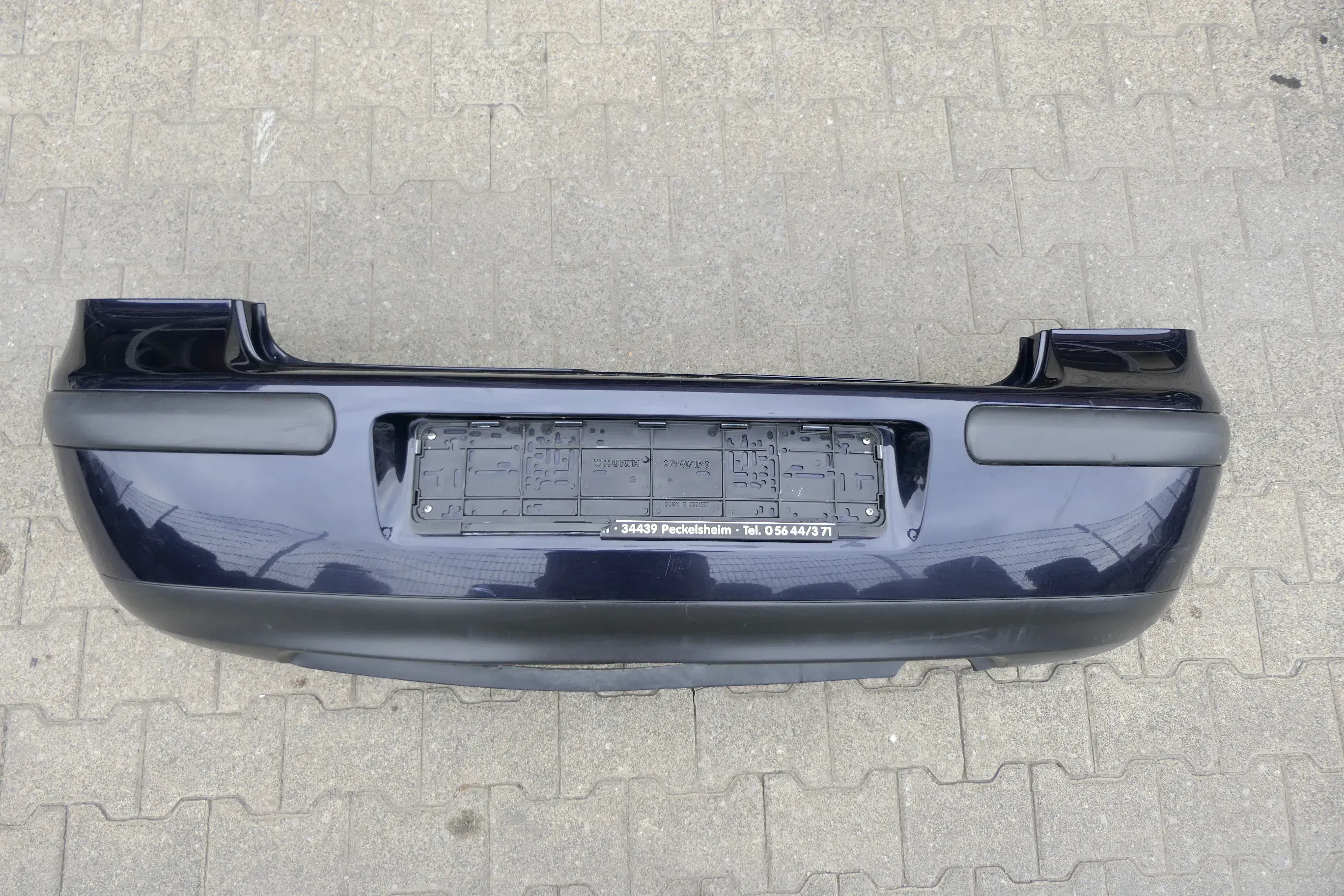 VW Golf 4 Limousine Stoßstange hinten Heckstoßstange Stoßfänger blau LC5H - Bild 1
