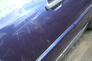 VW Golf 3 4 1E Cabrio Tür vorne rechts Beifahrertür blau LC5U - ohne Anbauteile - Bild 4