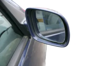 VW Golf 4 Bora manueller Spiegel vorne rechts Außenspiegel blau LA5G - Bild 1