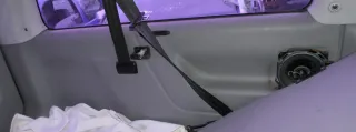 VW T4 Verkleidung Abdeckung Seite hinten links grau Multivan Klappe -ohneGurt - Bild 1