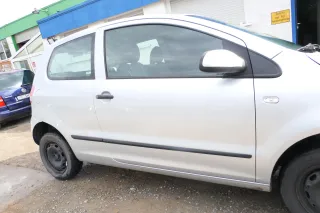 VW Fox 5Z Tür vorne rechts Beifahrertür silber LA7W grau - Bild 1