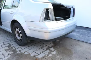 VW Bora Limousine Stoßstange hinten Heckstoßstange silber grau LB7Z - Bild 4