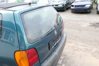 VW Polo 6N Heckklappe Klappe hinten Kofferraumklappe mit Scheibe grün LC6P - Bild 4
