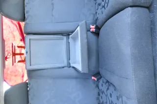 Golf 4 Limousine Sitz Rückbank Rücksitzbank Sitzfläche Kopfstützen schwarz klapp - Bild 4