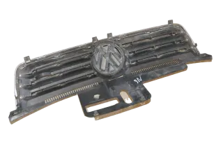 VW Polo 9N Grill Kühlergrill VW Zeichen Logo 6Q0853651D 6Q0 853 651 D Chrom - Bild 3