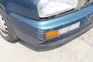 VW Golf 3 auch Cabrio Stoßstange vorne Stoßfänger vorn grün LC6P lackiert - Bild 5