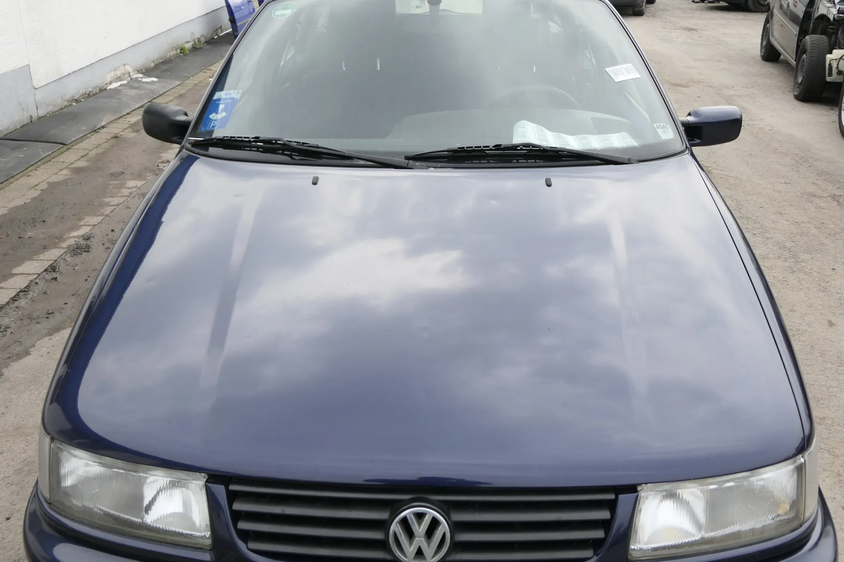 VW Passat 3A 35i Motorhaube Klappe vorne vorn Haube blau LN5Y - Bild 1