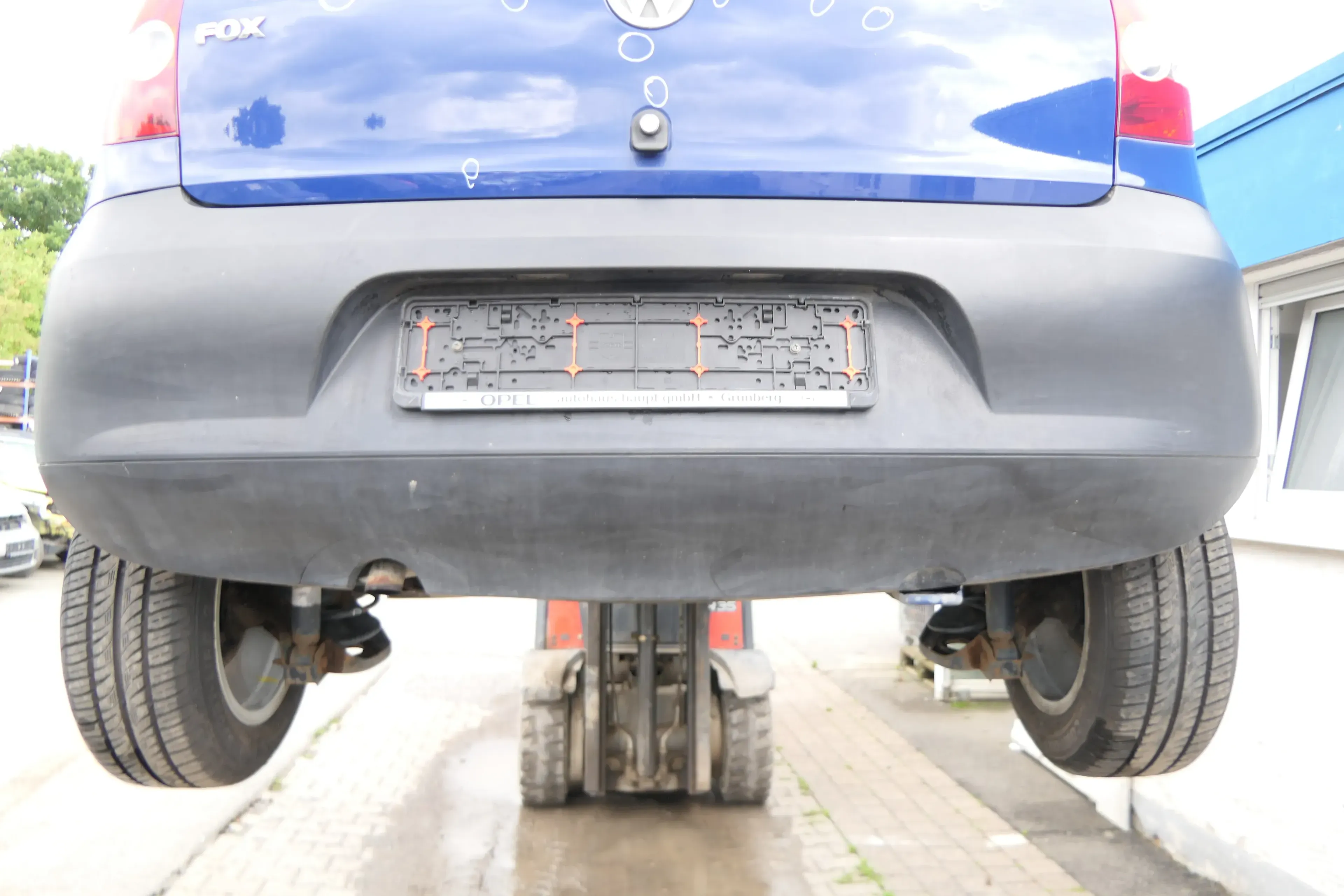 VW Fox 5Z Stoßstange hinten Stoßfänger schwarz matt u - Bild 1