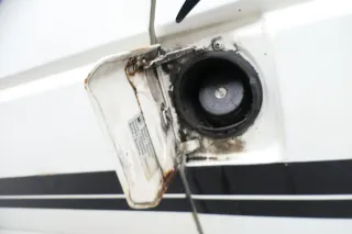 VW T4 Tankdeckel Tankklappe Tank Deckel Klappe weiß R902 - Bild 2