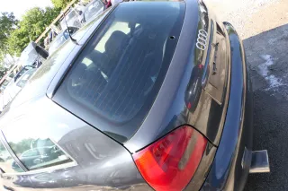 A3 8L bisBj.ca1999 Heckklappe Kofferraumklappe Klappe hinten schwarz LZ9U Scheib - Bild 3
