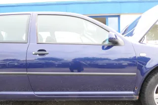 VW Golf 4 Tür vorne rechts Beifahrertür 2/3-Türer blau LB5N ohnAnbauteile - Bild 1