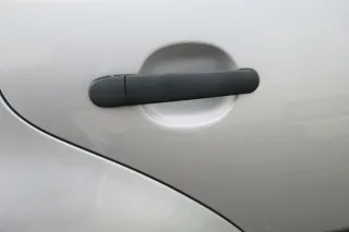 VW Golf 4 Bora Tür hinten rechts nur Kombi / Variant silber LA7W -ohne Anbauteil - Bild 2
