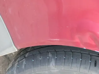 Audi A6 4B Kotflügel vorne links rot LZ3L (bis ca.Mitte 2001 passend   - DELLE - Bild 2
