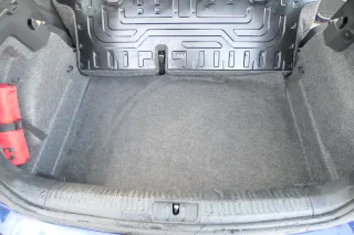 VW Polo 6R Verkleidung Teppich Kofferraum Kofferraumteppich Boden - Bild 3