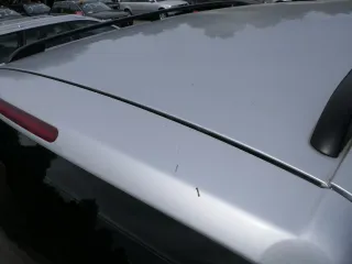 VW Touran 1T Heckklappe Kofferraumklappe hinten silber LA7W mit Scheibe - Bild 2