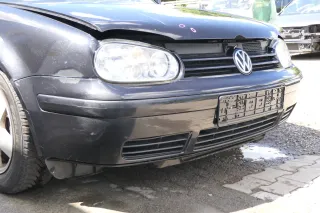 VW Golf 4 1J Stoßstange vorne Stoßfänger vorn schwarz LC9Z Frontstoßstange - Bild 5