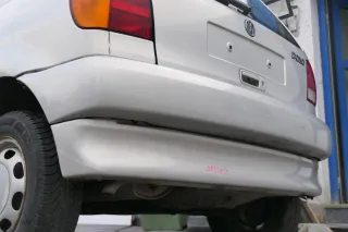 VW Polo 6N Stoßstange hinten 2-geteilte Heckstoßstange silber LB7Z Stoßfänger - Bild 6