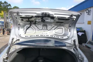 VW Bora Limousine Heckklappe Kofferraumklappe Klappe hinten grau silber LA7W - Bild 2