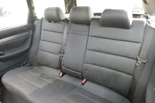 Audi A4 B5 Kombi Avant Rückbank Rücksitzbank Sitz Rücksitz 3 Punkt Gurt Kopfstüt - Bild 1