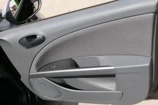 Seat Leon 1P Türverkleidung Verkleidung Tür hinten rechts Griff grau kometengrau - Bild 2