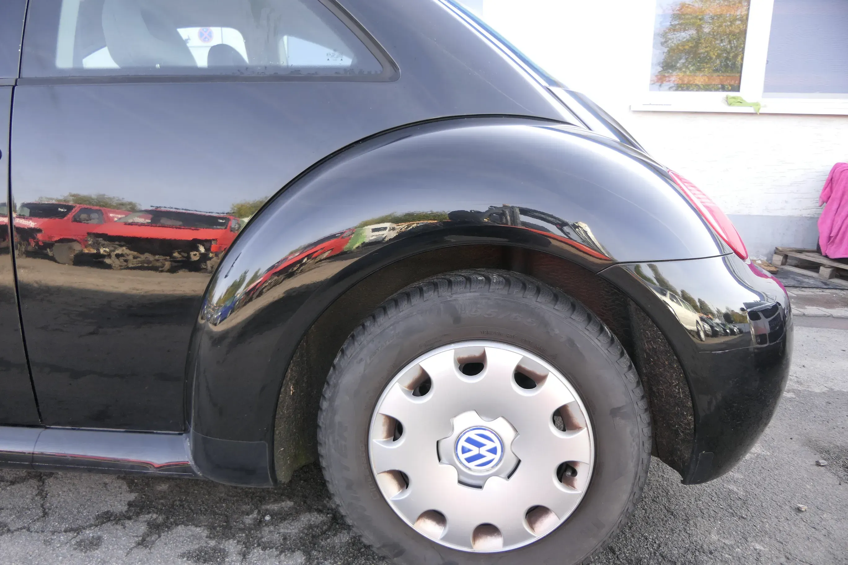 VW New Beetle 9C Kotflügel hinten links schwarz L041 1C0821301F - Bild 1