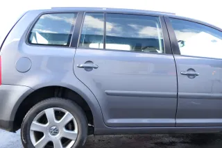 VW Touran 1T 1T3 Tür hinten rechts grau LD7X - ohne Anbauteile - Bild 1