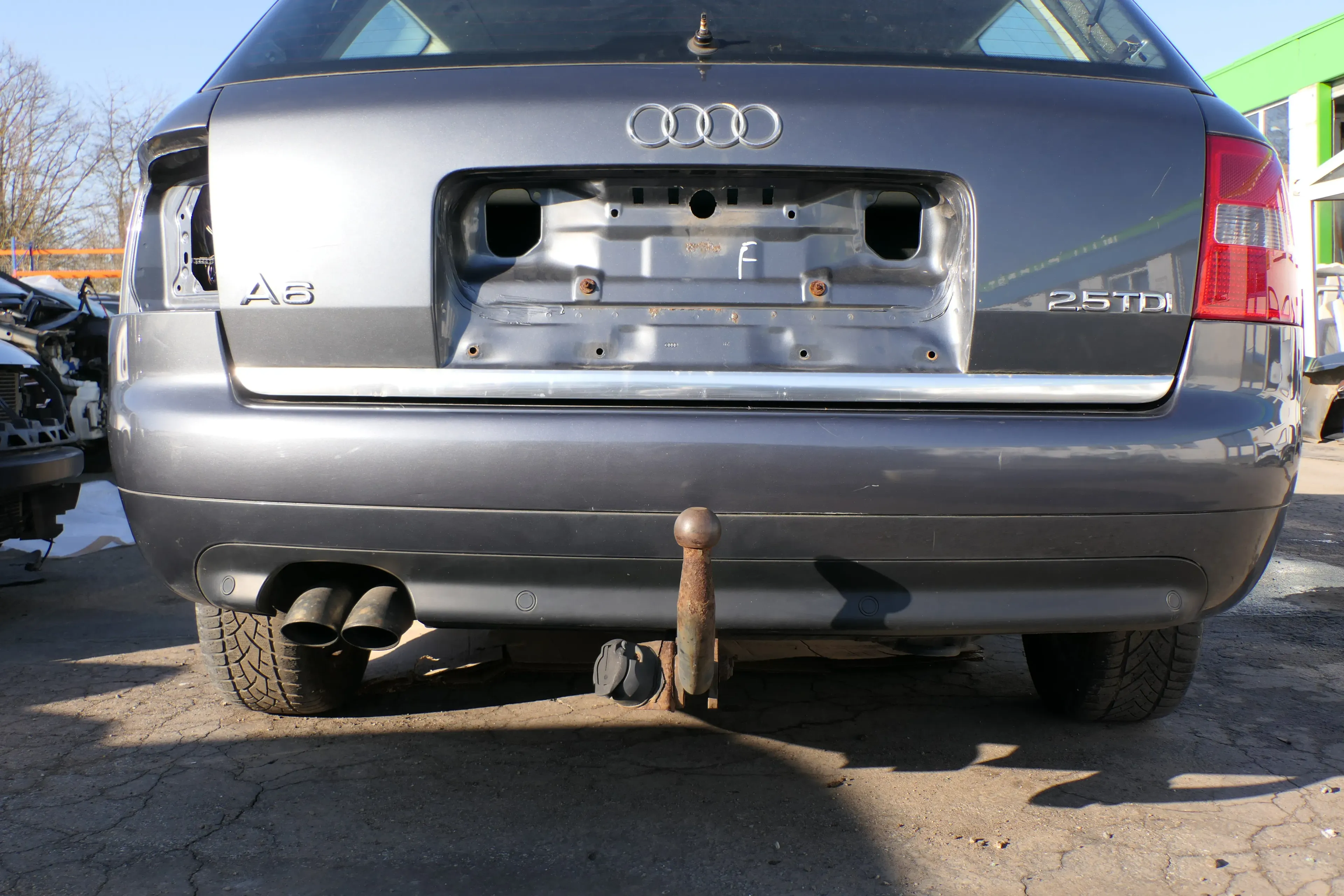 Audi A6 4B Kombi Avant Stoßstange hinten Heckstoßstange grau silber LX7Z - Bild 1