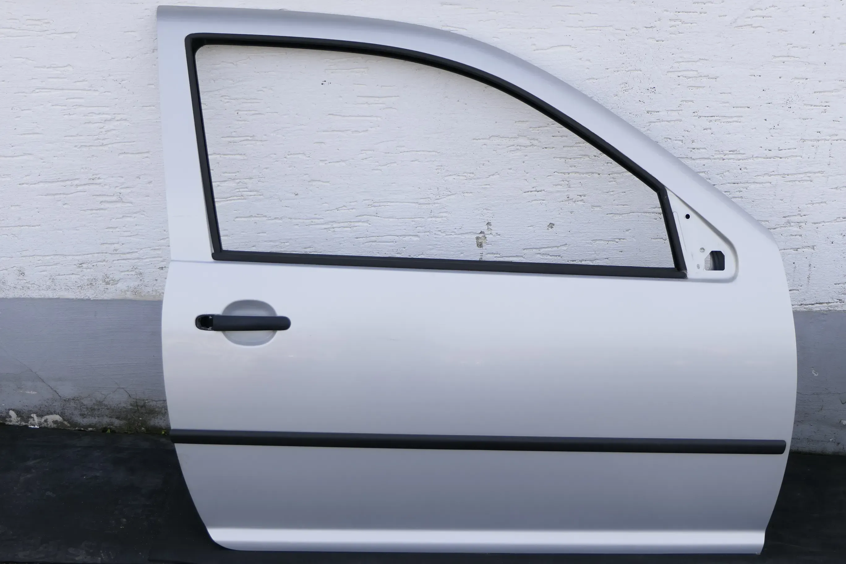 VW Golf 4 Bora Tür vorne rechts Beifahrertür 4/5-Türer + Kombi silber LA7W re - Bild 1