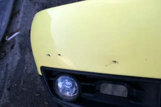 VW Lupo Stoßstange vorne Frontstoßstange Stoßfänger gelb LD1B Nebelscheinwerfer - Bild 3