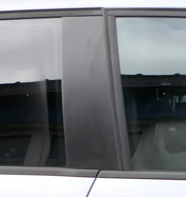 Audi A3 8P 2/3-Türer Blende Abdeckung rechts Seite B-Säule Verkleidung - Bild 1