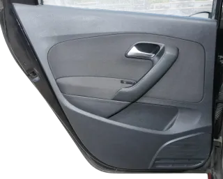 VW Polo 6R 1x Türverkleidung Verkleidung Tür 4/5-Türer hinten links schwarz Grif - Bild 1