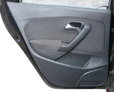 VW Polo 6R 1x Türverkleidung Verkleidung Tür 4/5-Türer hinten links schwarz Grif