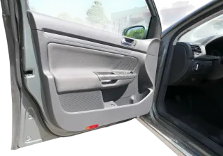 1x Golf 5 Limousine Türverkleidung Verkleidung Tür vorn links 4/5Türer Abdeckung - Bild 2