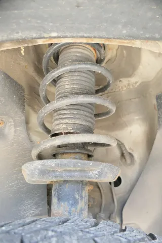 1x VW Eos Golf 5 V Touran Stoßdämpfer Federbein Feder 1T0413031HN vorn - Bild 2