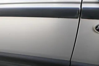 Audi 80 90 Tür vorne rechts Beifahrertür Rahmen Türblatt grau LY7T -ohne Anbaute - Bild 9