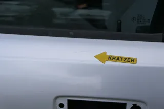 Audi 80 90 Tür vorne links Fahrertür Rahmen Türblatt grau LY7T -ohne Anbauteile - Bild 4