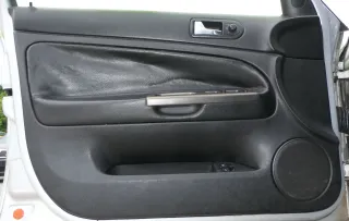 1x Passat 3BG Türverkleidung Verkleidung Tür vorne links Leder Griff Öffner schw - Bild 6