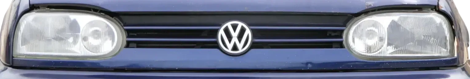 VW Golf 3 Grill Kühlergrill VW Zeichen Logo Grillleiste Leiste blau LC5L - Bild 1