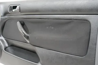 VW Golf 4 2/3-Türer Türverkleidung Verkleidung Tür vorne rechts schwarz - Bild 5